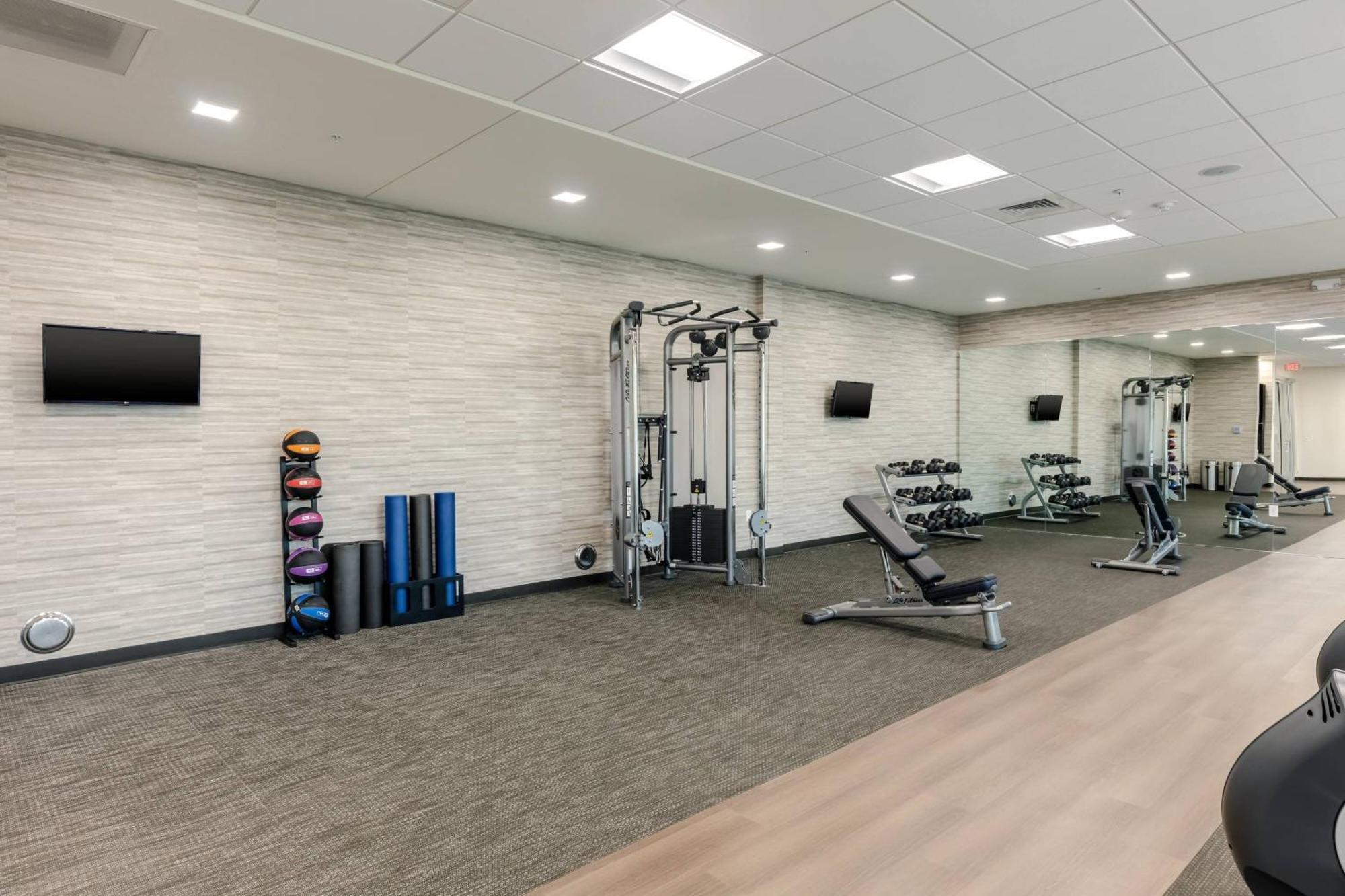 Courtyard By Marriott Savannah Airport 3*